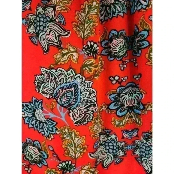 Collective Concepts Krissa Keyhole Halter Blouse - Picture 4 of 7